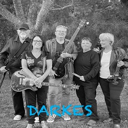 Natalie_Darkes_Band_1